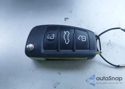 2016 Audi A3 1.8T Premium из США, поврежденный, VIN WAUA7GFF0G1053853